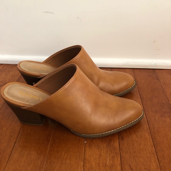 Old Navy Shoes - Perfect Fall Mules